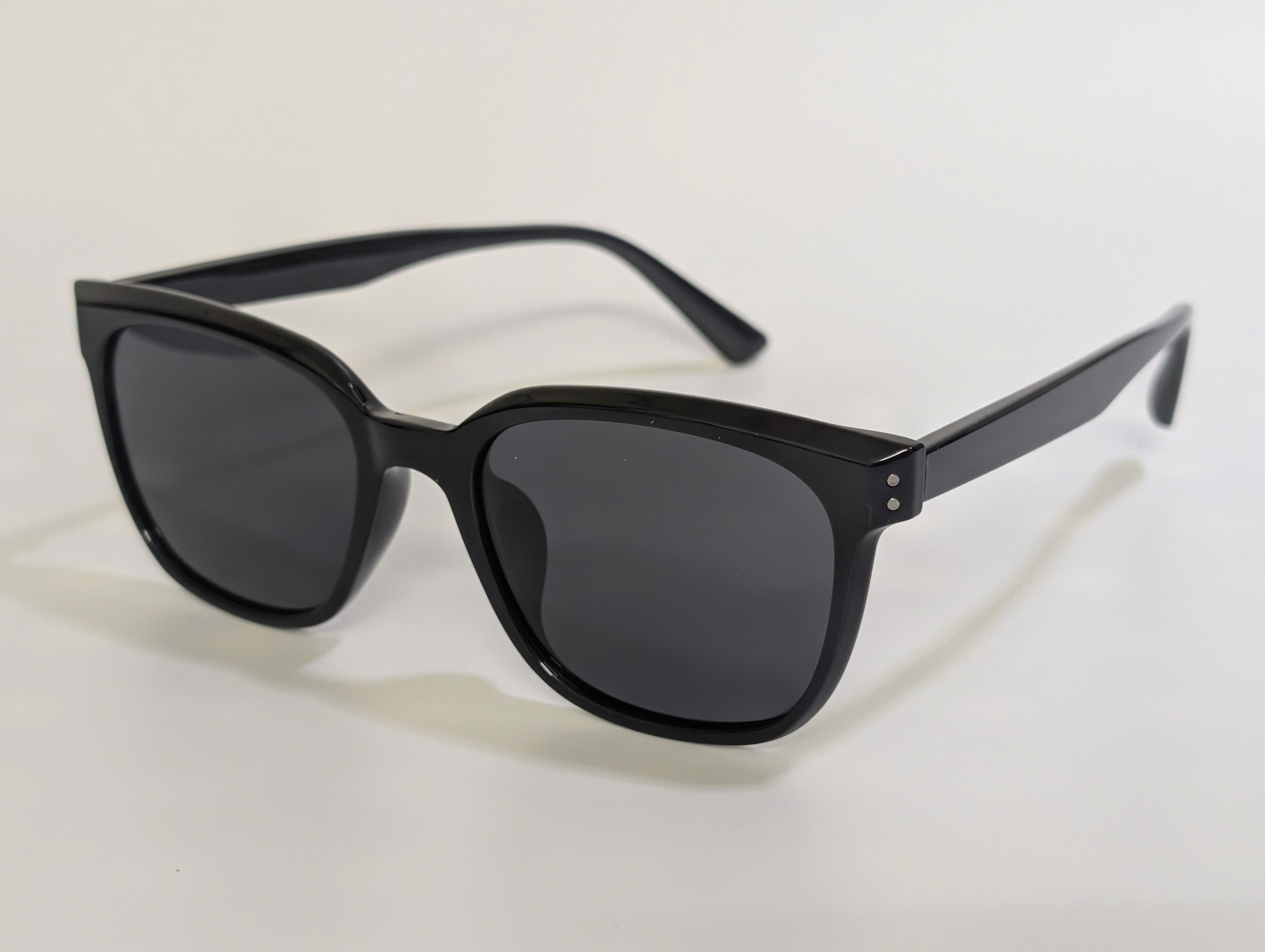 kính mát 2084 kính mát 2084